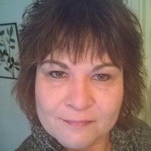 Meet your Posher, Eva